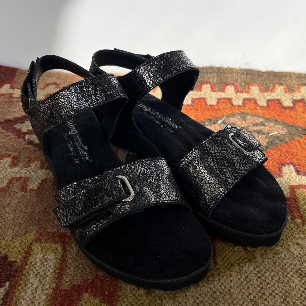 Walking Cradle NEW Halle Black/Silver Sandal-4 Like Naturalizer Clark Aerosole